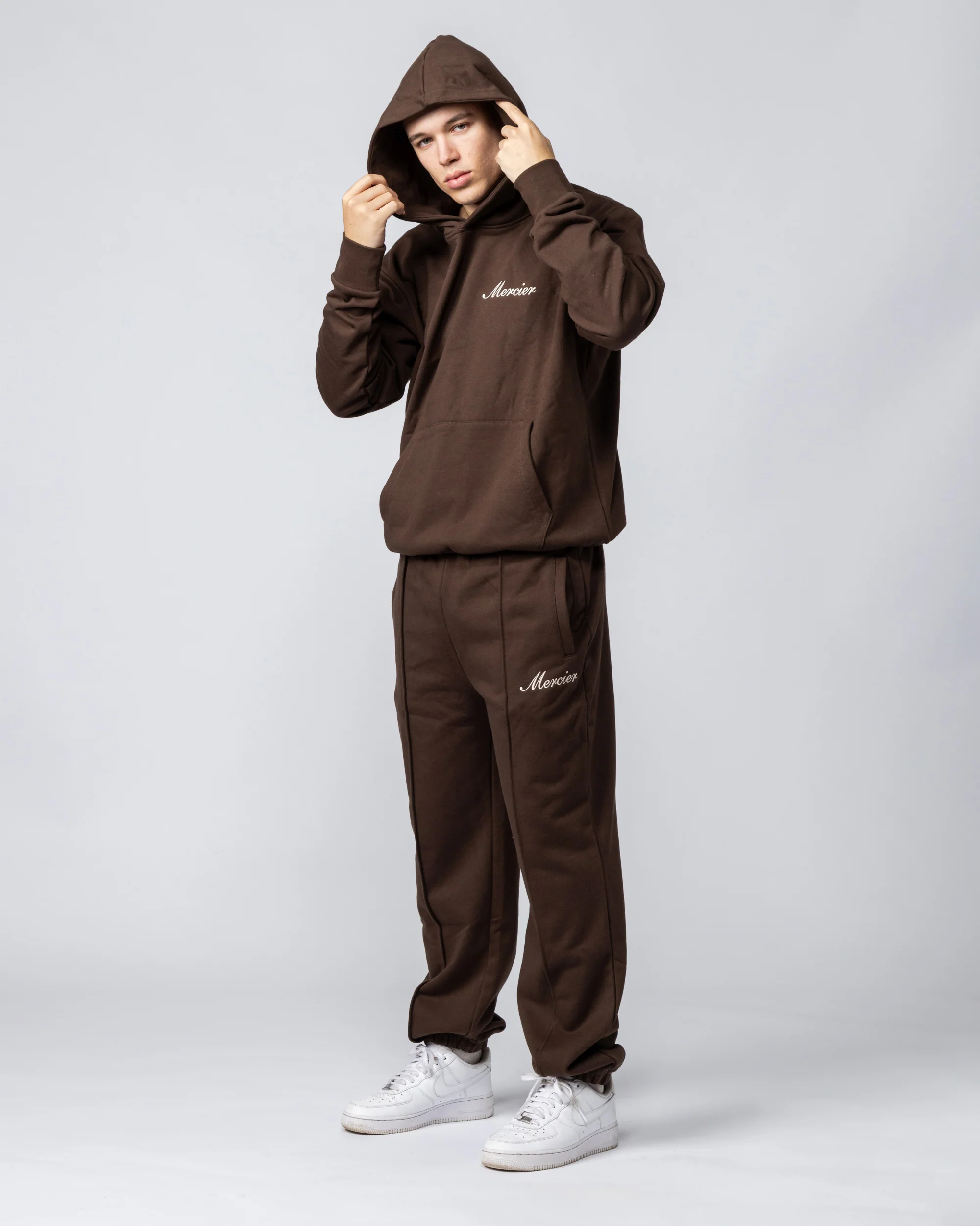 Authenticity Hoodie Chocolate - Image 3